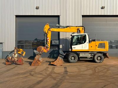 Liebherr A920 Litronic Foto 1