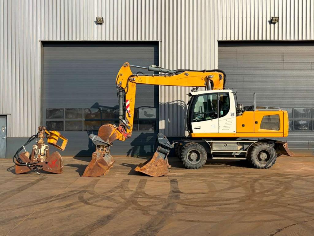 Liebherr A920 Litronic Foto 1