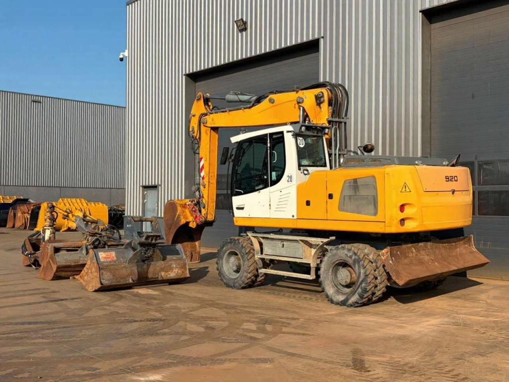 Liebherr A920 Litronic Foto 3