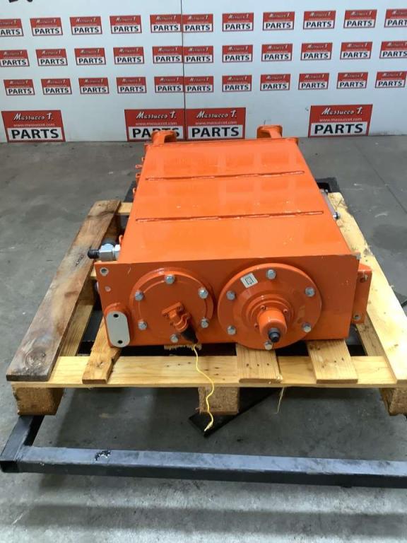 Serbatoio olio idraulico per Hitachi ZX135 US-7 Foto 2