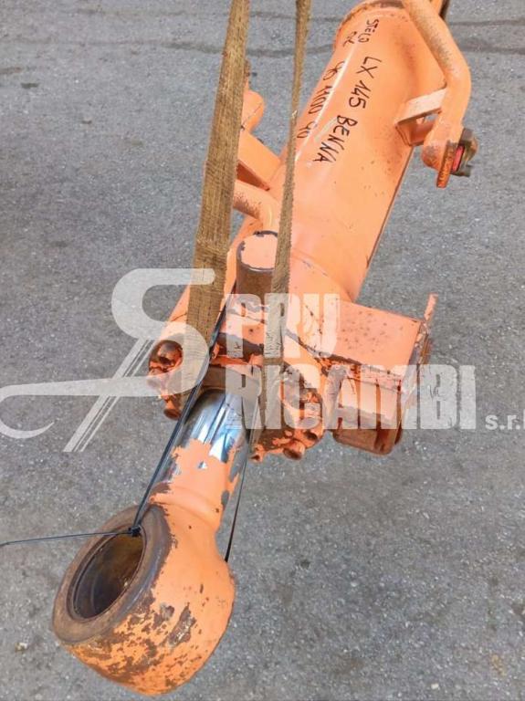 Pistone rotazione benna per Hitachi LX 145 Foto 3