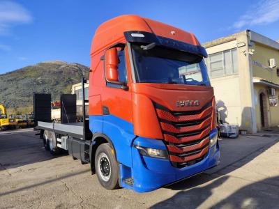 Iveco S-WAY AS260S48 Y in vendita da Procida Macchine S.r.l.