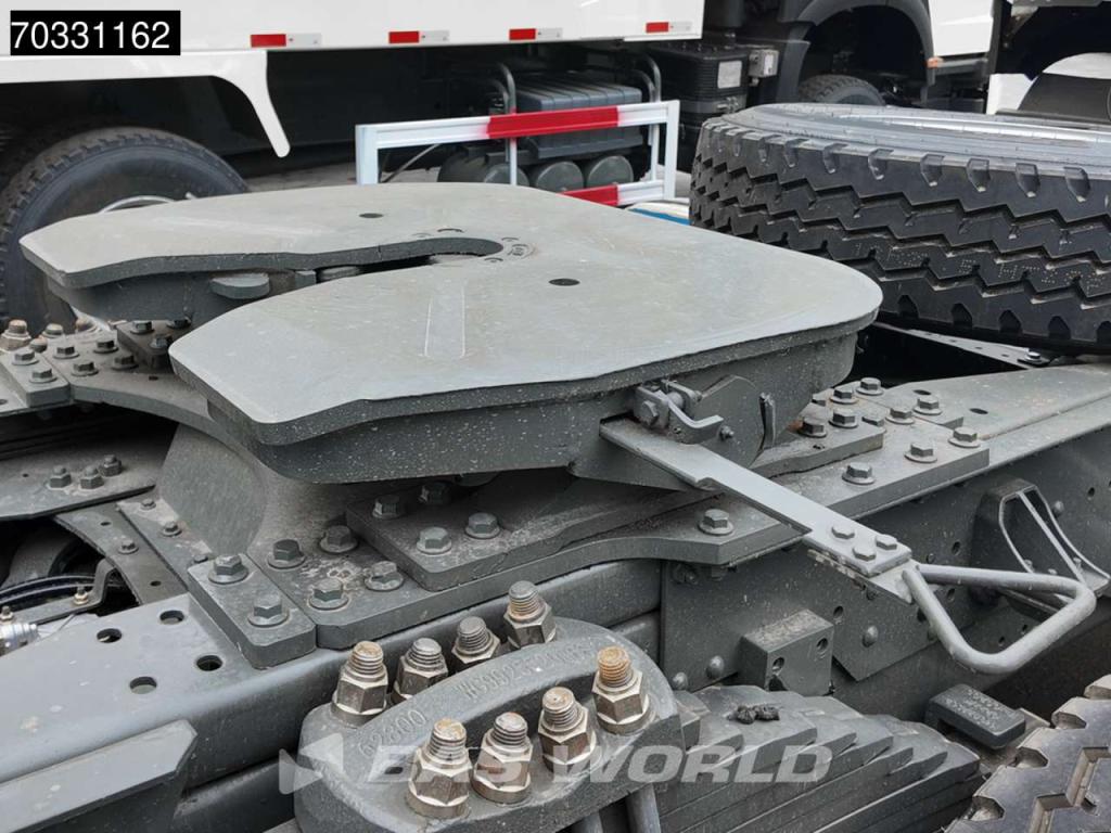 Sinotruk HOHAN 371 6X4 Foto 16