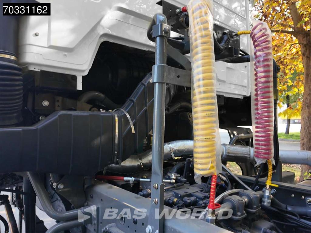 Sinotruk HOHAN 371 6X4 Foto 17