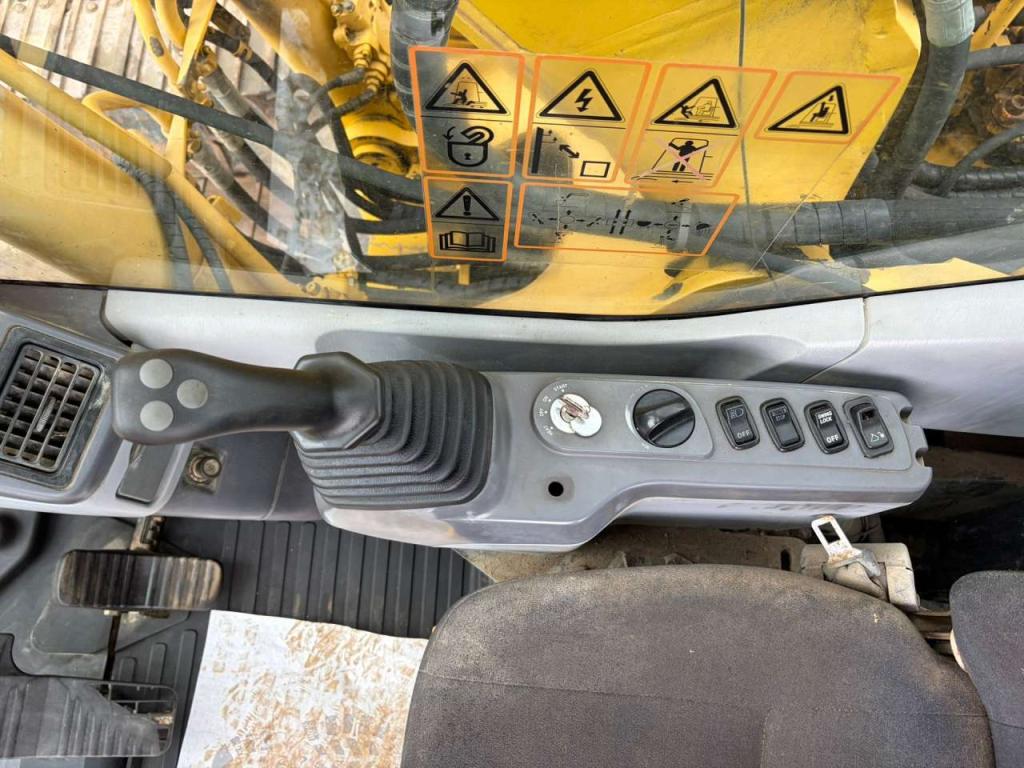Komatsu PC180LC-7K Foto 22