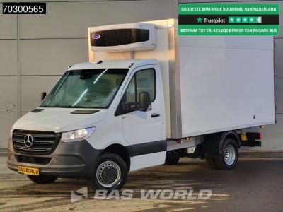 Mercedes Sprinter 515 CDI Bi-Temp Koelwagen Vriezer Achterdeuren Zijdeur Dubbellucht Carrier Xarios 5 380V S in vendita da BAS World B.V.