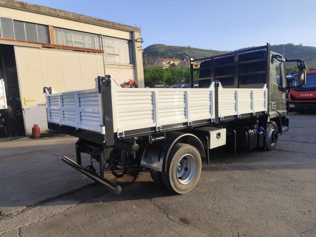 Iveco EUROCARGO 75E16 Foto 10