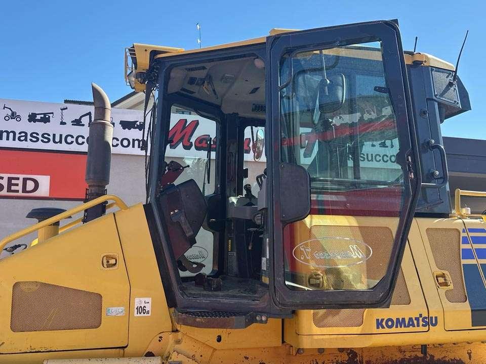 Komatsu D51PX-22 Foto 11