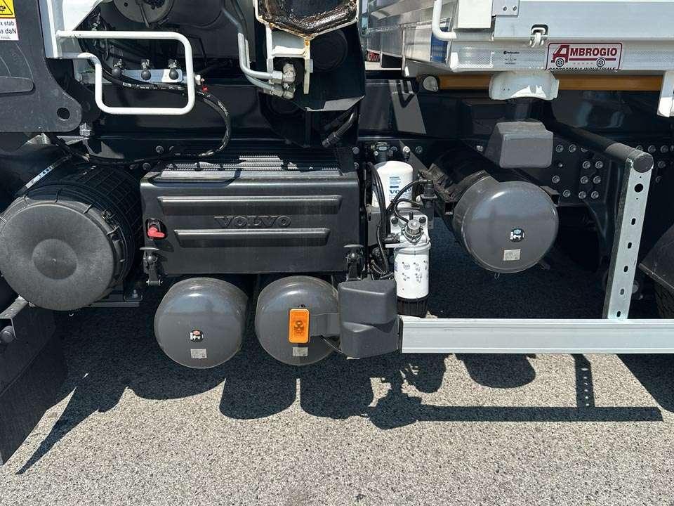 Volvo FE350 6X2 Foto 6