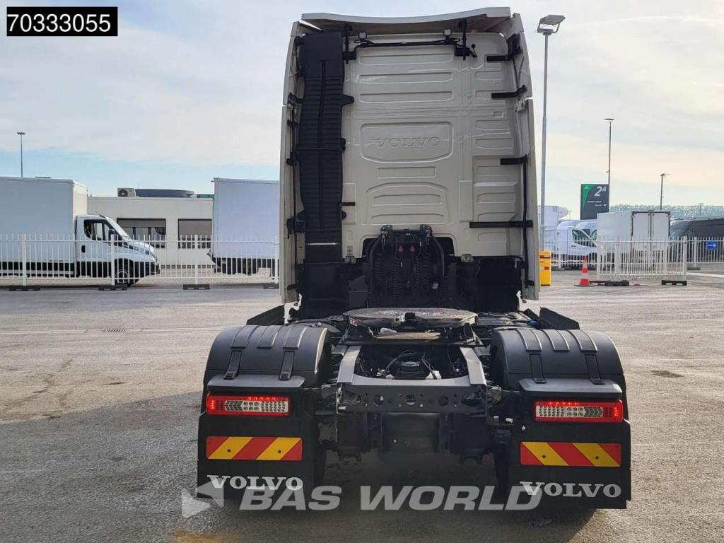 Volvo FH 500 4X2 XL 2x Tanks I-ParkCool ACC Navi Foto 11