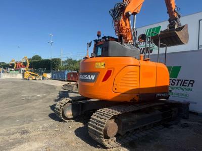 Doosan DX140LCR-5