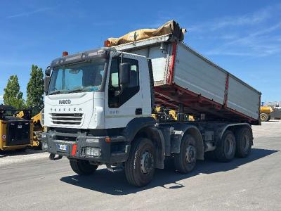 Iveco Trakker 440 Foto 1