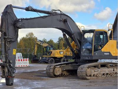 Volvo EC300EL
