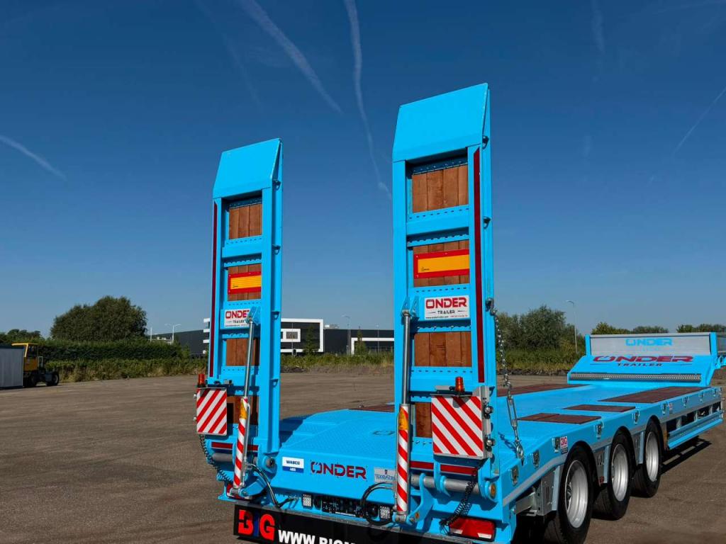 Onder AGM3 - 56 Ton trailer Foto 9
