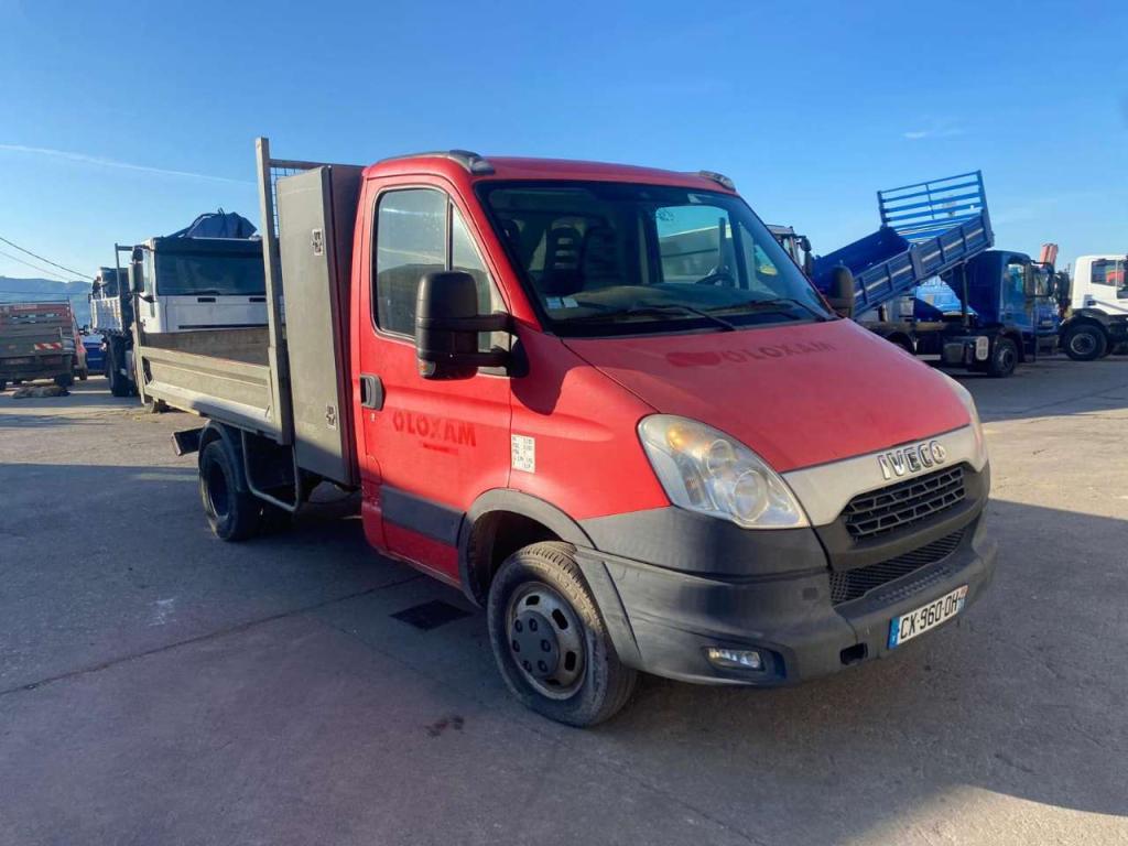 Iveco DAILY 35C13 Foto 13