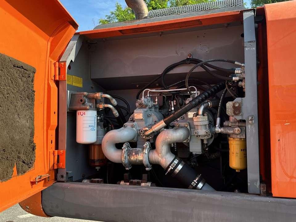 Hitachi ZX350LCNT-3 Foto 6
