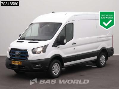 Ford Transit 185pk Elektrisch 68kWh 317km WLTP L2H2 Hoog Dak Navi Airco Cruise Parkeersensoren v+a SYNC4 in vendita da BAS World B.V.