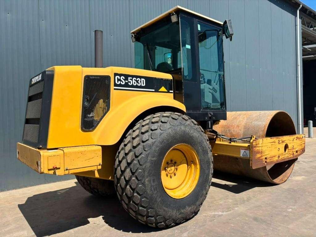 Caterpillar CS 563 D Foto 4