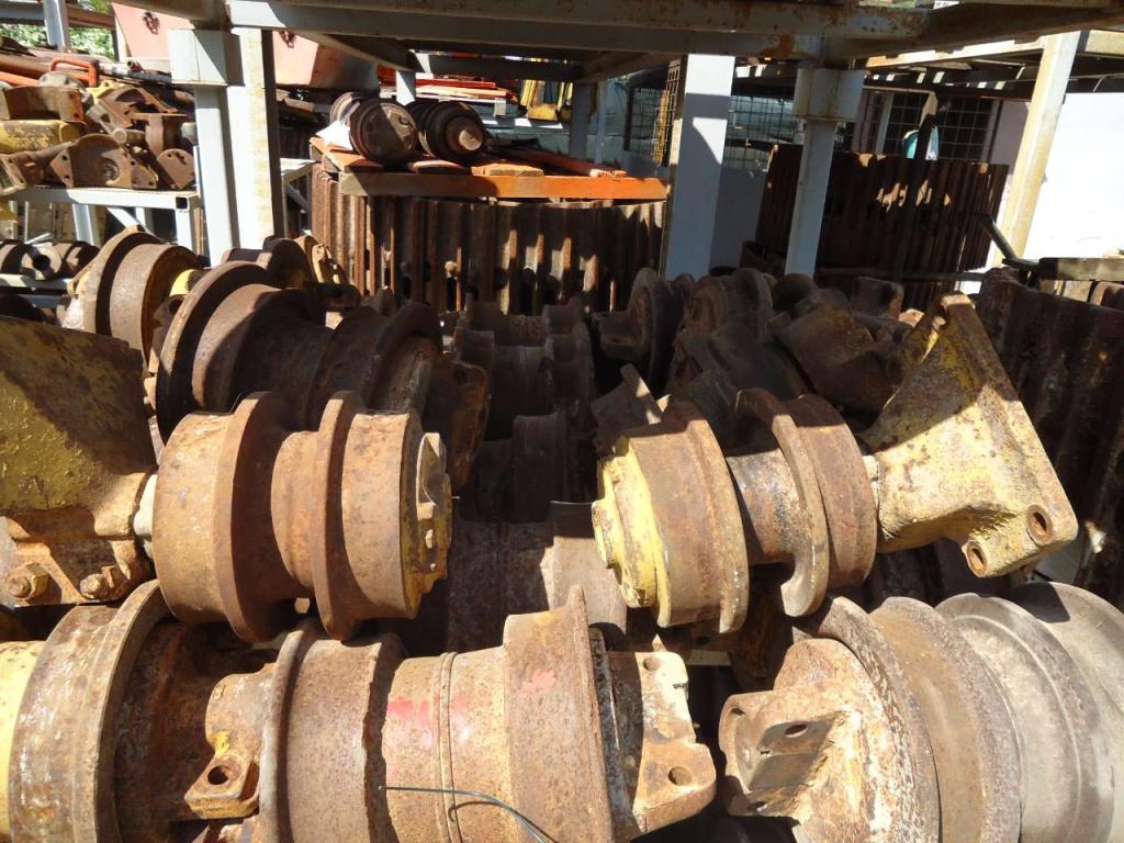 Rulli inferiori per CAT E DOZER 951-955B E D5-D5S Foto 1