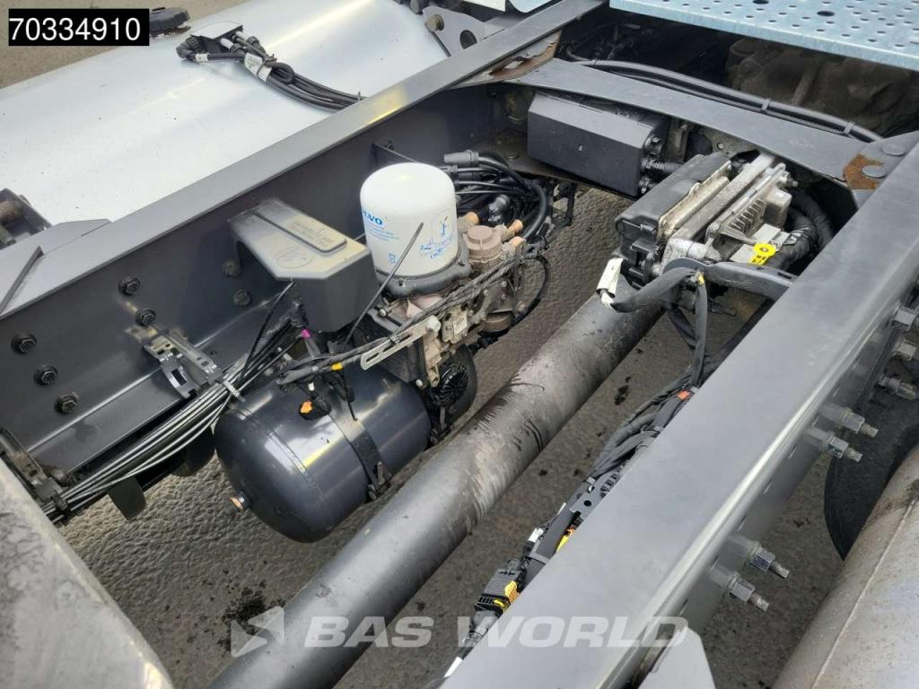 Volvo FH 460 4X2 Globe APK 04-2027 2x Tanks I-ParkCool Foto 16