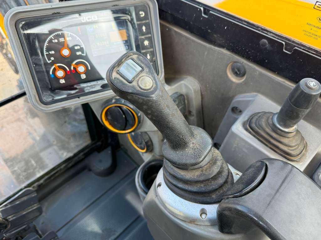 JCB 48Z-1 - Hammer Lines / Quick Coupler Foto 10