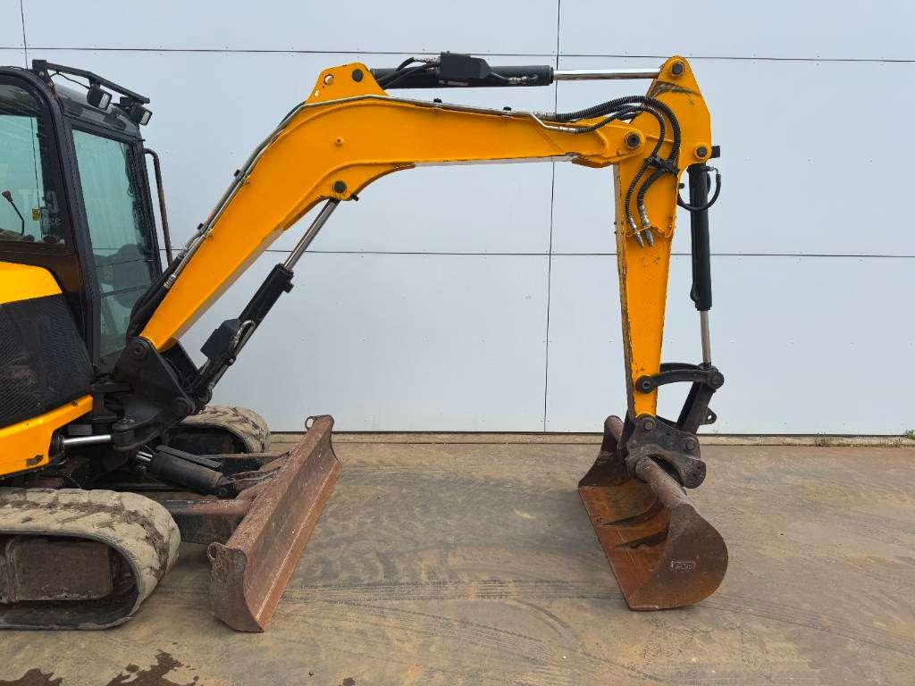 JCB 48Z-1 - Hammer Lines / Quick Coupler Foto 14