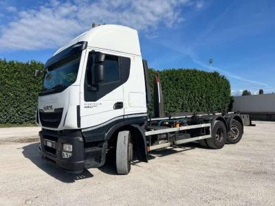 Iveco STRALIS 460 USATO SCARRABILE in vendita da Aurora Srl