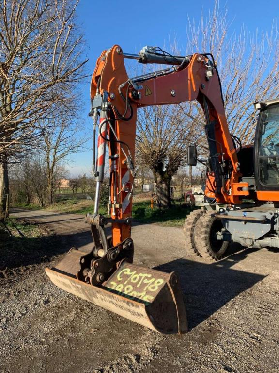 Liebherr A 910 COMPACT Foto 8