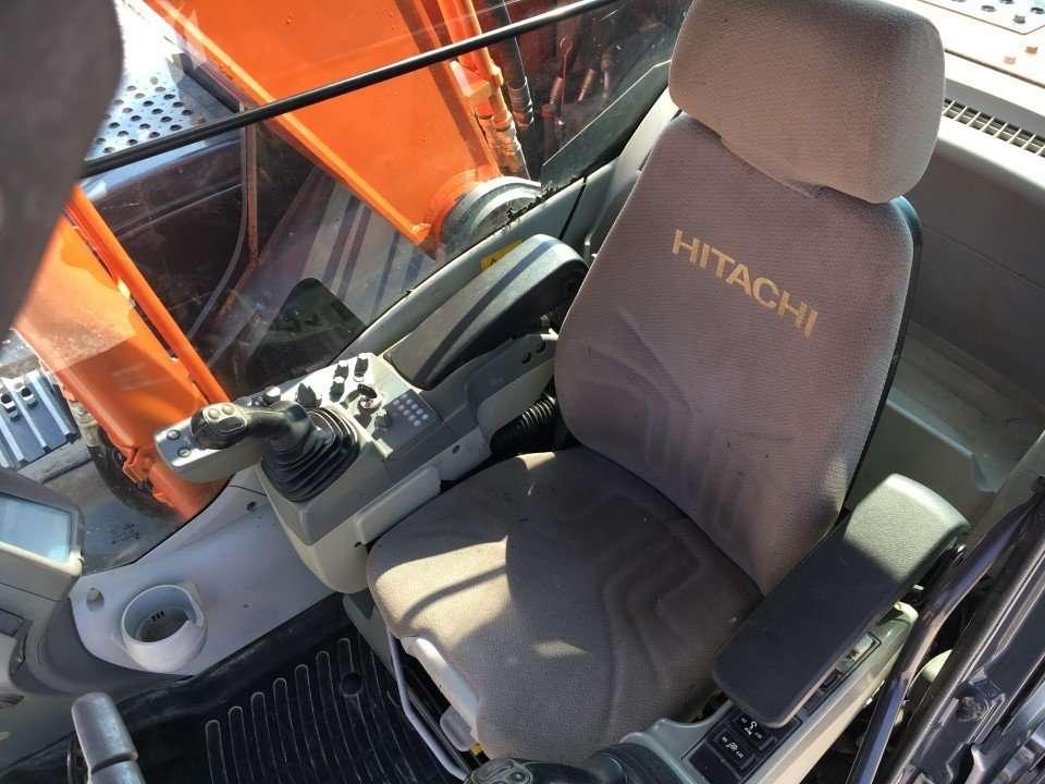 Hitachi ZX250LCN-5B Foto 7