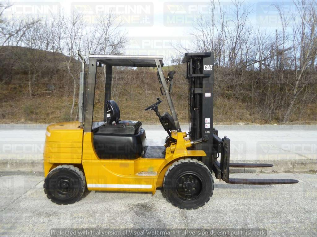 Caterpillar DP30 Foto 6