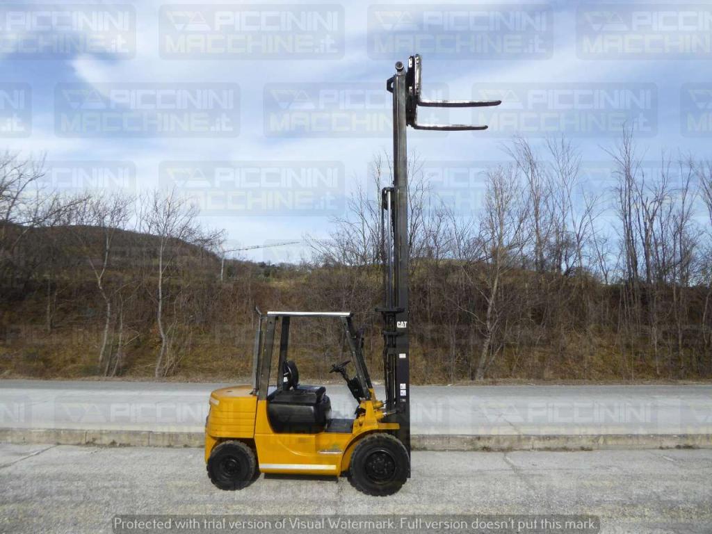 Caterpillar DP30 Foto 9