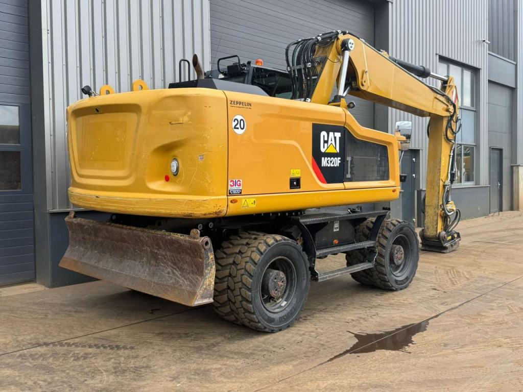 Caterpillar M320F Foto 5