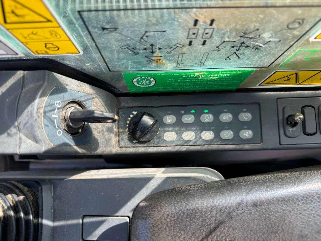 Caterpillar 320FL - New Bucket / Hammer Lines / Camera Foto 10