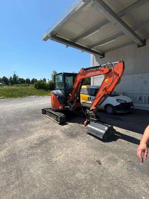 Hitachi ZX 38 U-5A Foto 4