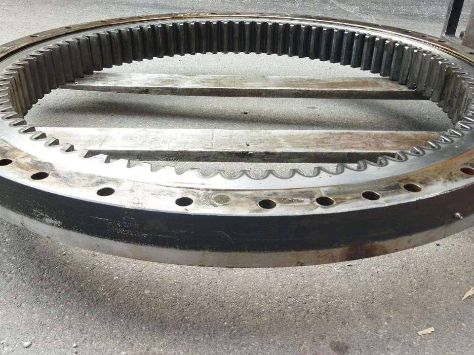 Ralla per JCB Js 330 Foto 4