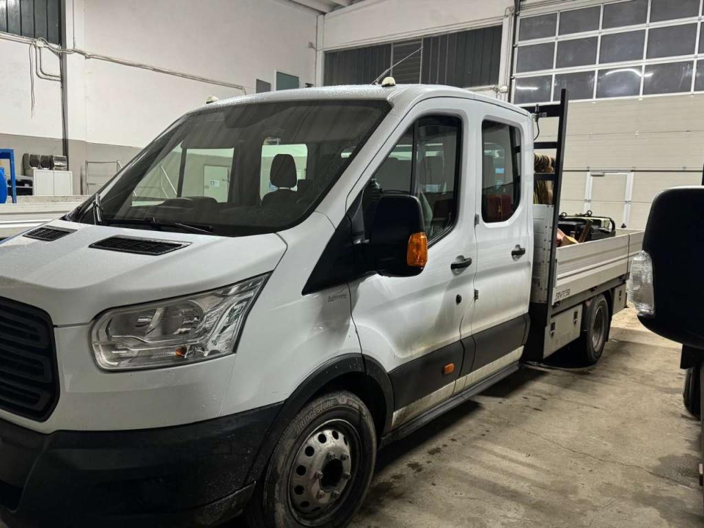 Ford Doppia cabina Foto 2