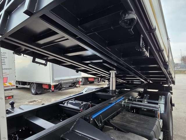 Iveco Eurocargo ML 120-190 Foto 6