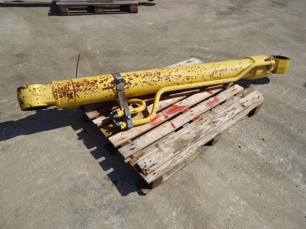 Pistone sollevamento per New Holland 385B Foto 6