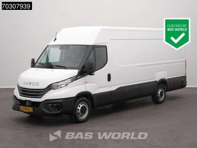 Iveco Daily 35S18 3.0L Automaat L3H2 180PK ACC Airco Camera Parkeersensoren CarPlay Stoelverwarming 3,5t in vendita da BAS World B.V.