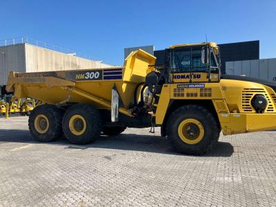 Komatsu HM300-5E0 in vendita da Varini Srl