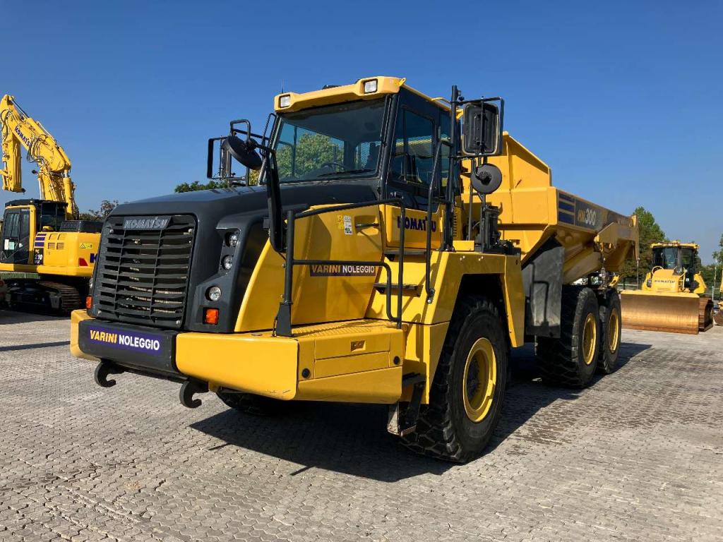 Komatsu HM300-5E0 Foto 14