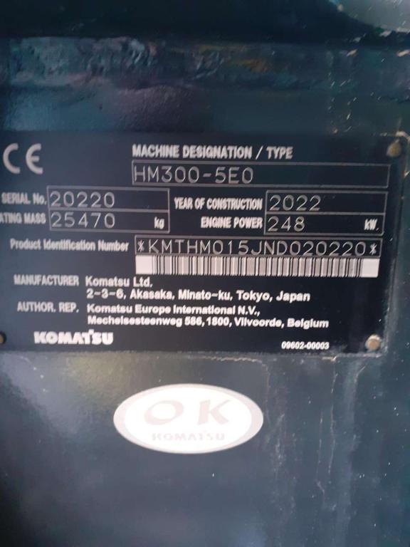 Komatsu HM300-5E0 Foto 17