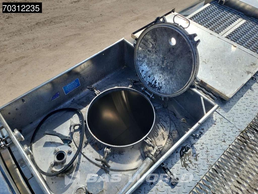 Feldbinder TSA41.3 3 axles 3 comp.7.500 /26.000 /7.500L Foto 11