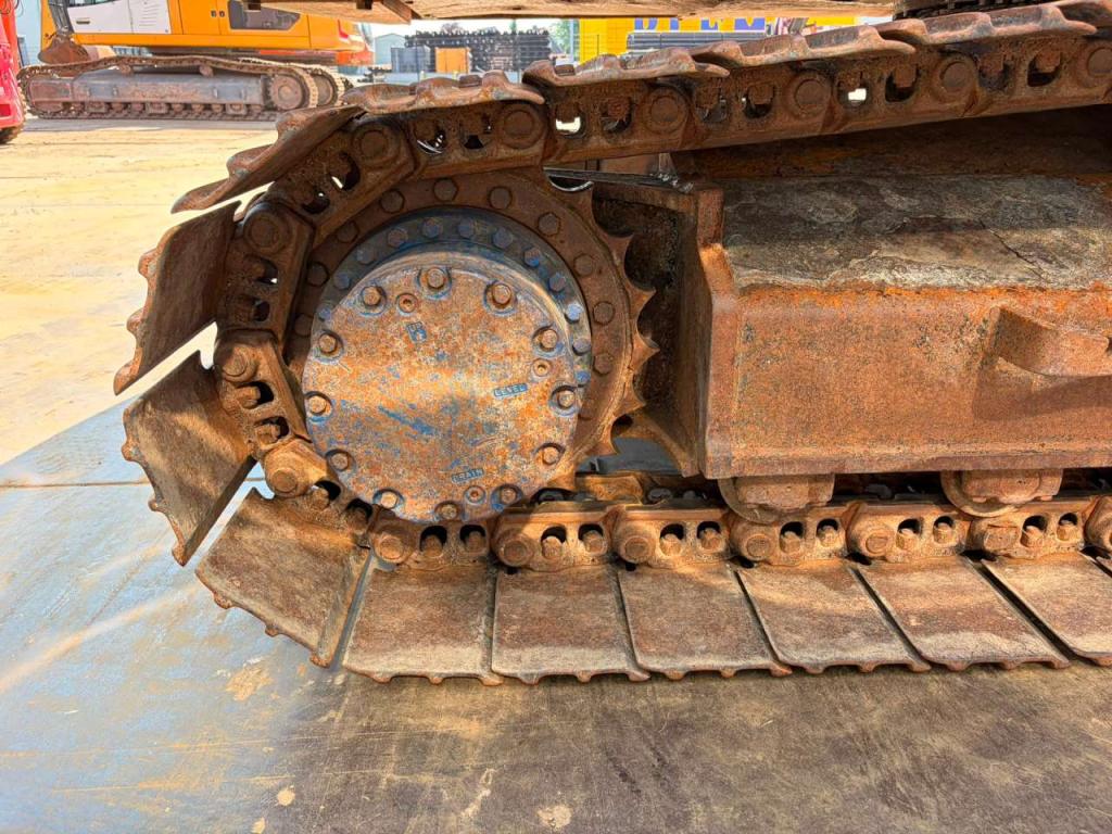 Hitachi ZX210LC-3 Foto 14