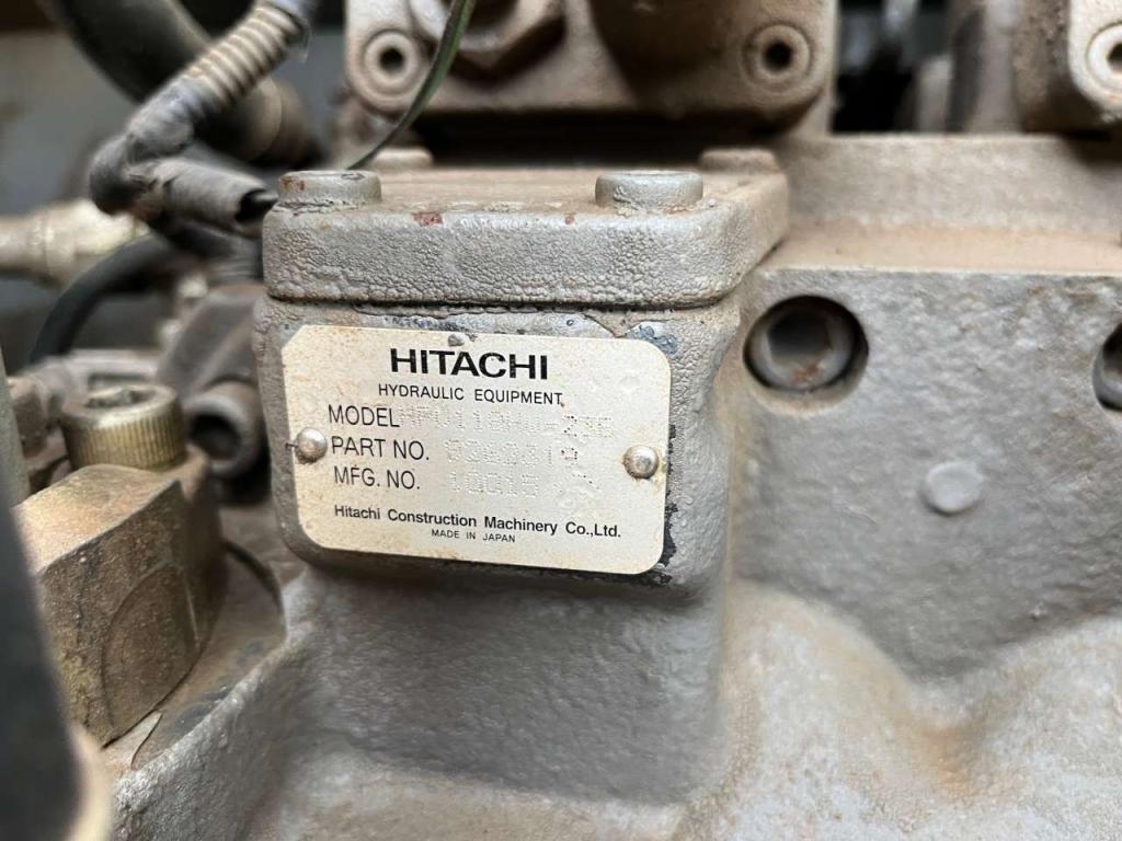 Hitachi ZX240N-3 Foto 13