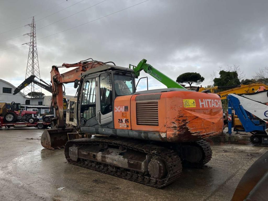 Hitachi ZX240N-3 Foto 3