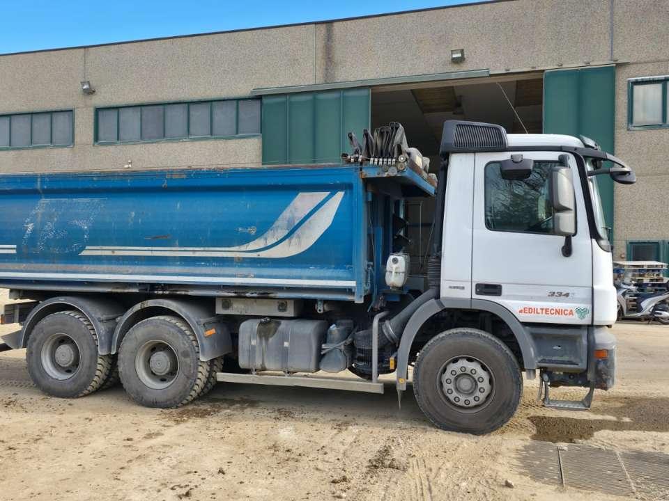 Mercedes-Benz MB33.41 6X4 Foto 1