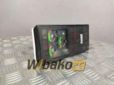 Case Display in vendita da Wibako