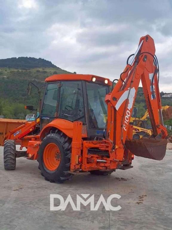 Fiat Kobelco FB100 Foto 3