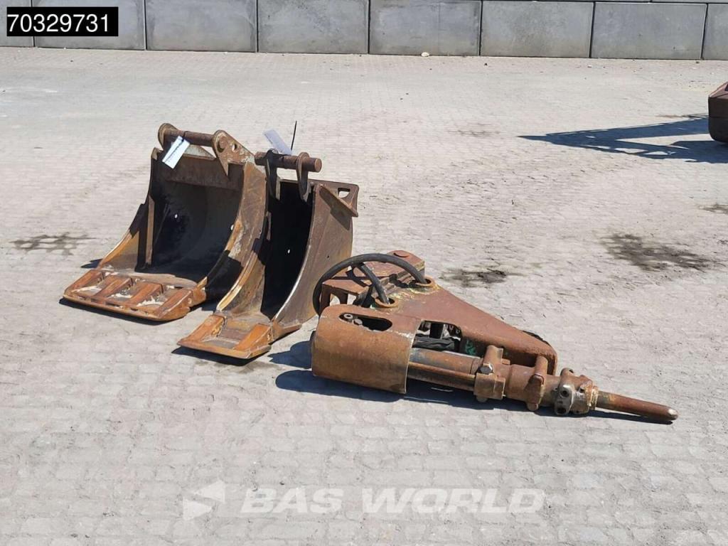 Komatsu PW118 MR-8 3 Buckets + Hammer Foto 20